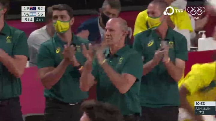 El homenaje a Luis Scola