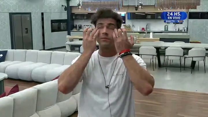 El saludo de Nicolás a Martín antes de la gala de eliminación