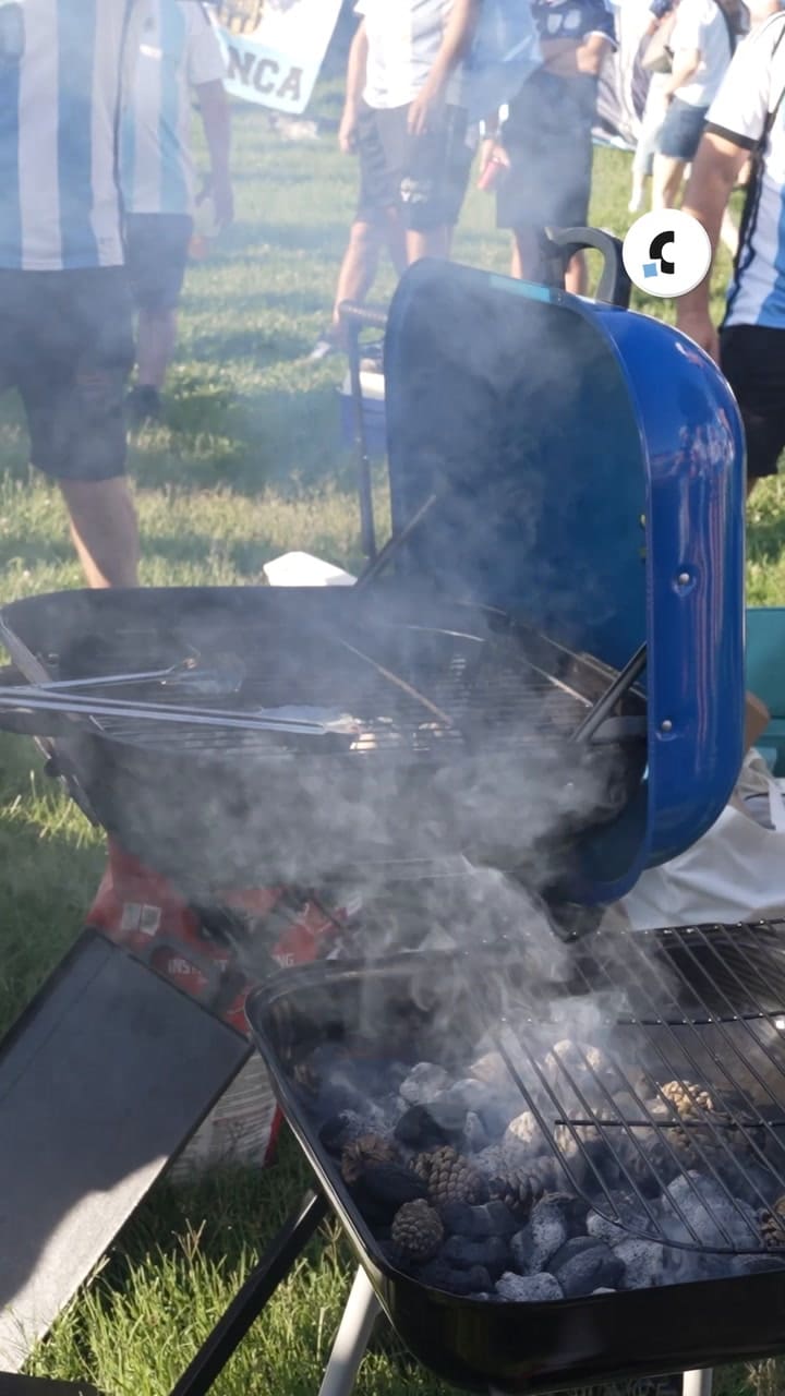 Asado argentino en Kansas City antes del debut de la selección