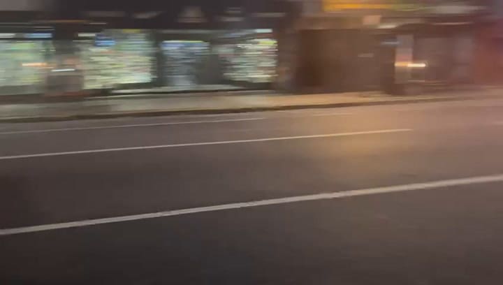 Se incendia una parrilla en Villa Crespo: columnas de humo y complicaciones en la avenida Corrientes