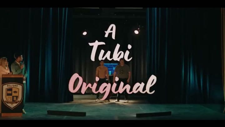 Besarse es la parte fácil, tráiler