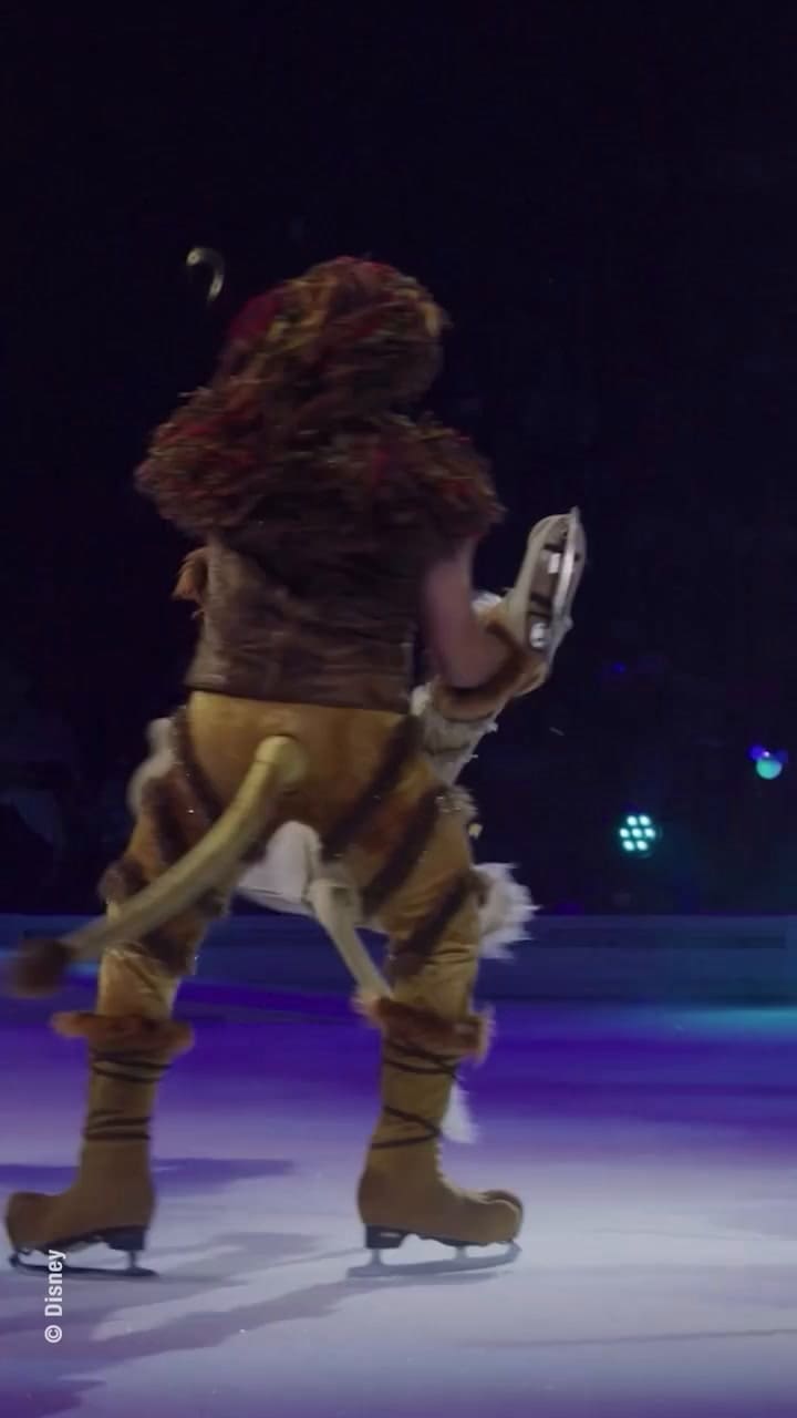 Diney On Ice presenta "Un viaje mágico con El Rey León" en el Movistar Arena