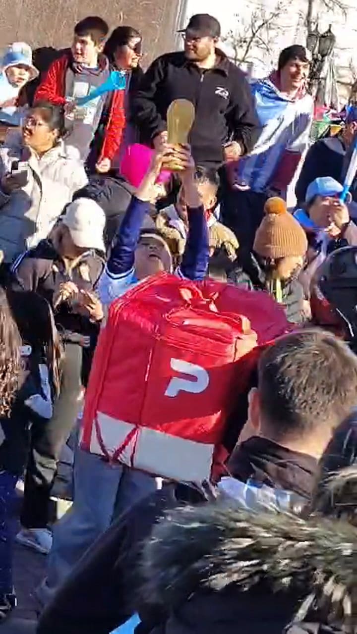 Los festejos de la gente por el triunfo de la Scaloneta
