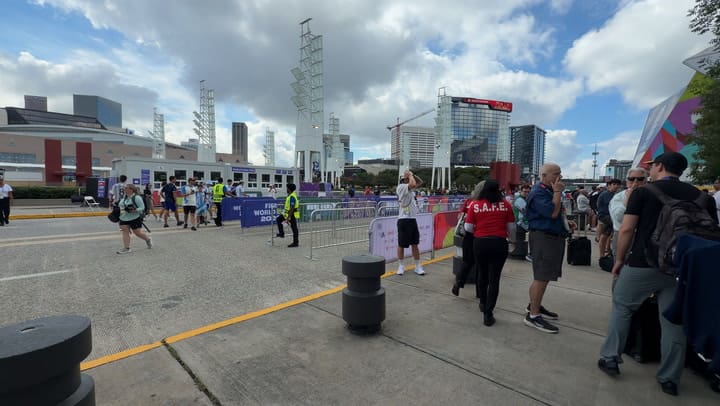 Así está la entrada del estadio a 4 horas del partido