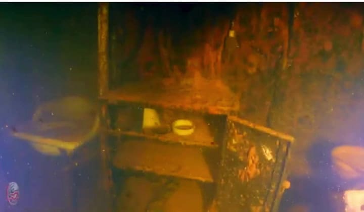 Expedición al USS Saratoga en las cubiertas internas - Consultorio del Dentista