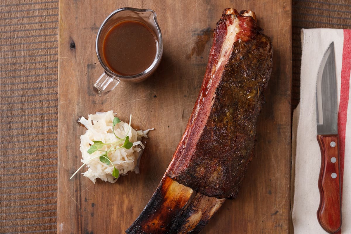 Hubo lugar para la carne con el pastrón con hueso