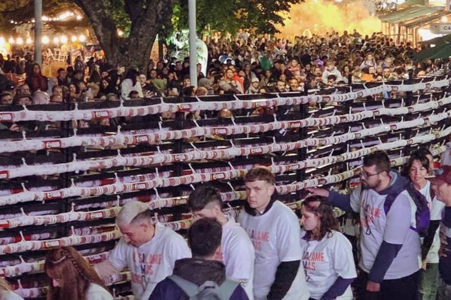 Tandil recupera el récord del salame más largo del mundo en el Festival Chacinar