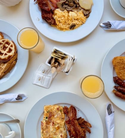 Huevos presentes en desayuno, almuerzo y cena, son muchísimos los que se consumen diariamente en toda la costa dominicana