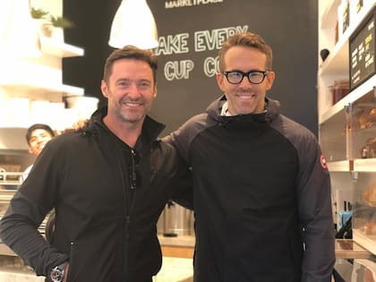 Hugh Jackman y Ryan Reynolds son amigos hace varios años (Foto: Instagram/@vancityreynolds)
