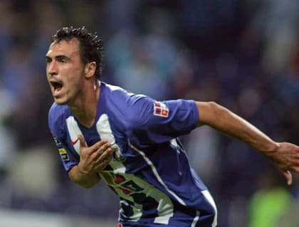 Hugo Almeida, uno de los primeros en marcar a Messi en el Porto-Barcelona