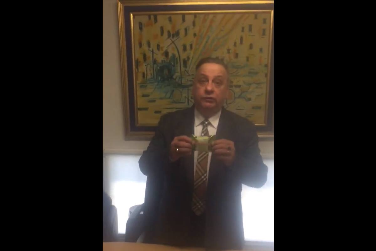 Hugo Basilotta, dueño de Guaymallén, en su video. Crédito: Twitter Hugo Basilotta