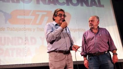 Hugo Godoy y Hugo Yasky activaron el proceso de reunificación de la CTA después de 14 años divididos; hoy denunciaron a Milei por presunto espionaje ilegal