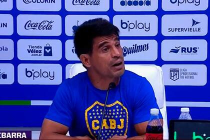 Hugo Ibarra, luego del triunfo de Boca ante Vélez, se cansó de los cuestionamientos y respondió filosamente