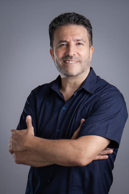 Hugo Lescano, especialista en lenguaje no verbal