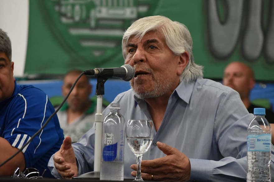 Moyano cedió y el Gobierno avanza con la homologación de la paritaria del sindicato de Camioneros