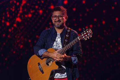 Hugo Ruíz cantó "Tonada de un viejo amor".