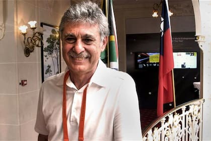 Hugo Sigman, el empresario que siempre coqueteó con la política y ahora será el responsable de elaborar la nueva vacuna