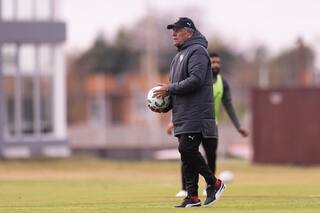 Tocalli, uno de sus formadores en el Sub 20, recuerda cómo era Placente y hoy le “da gusto verlo” como DT