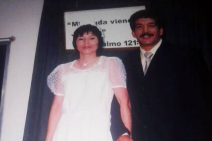 Hugo y Nancy, el día de su boda.