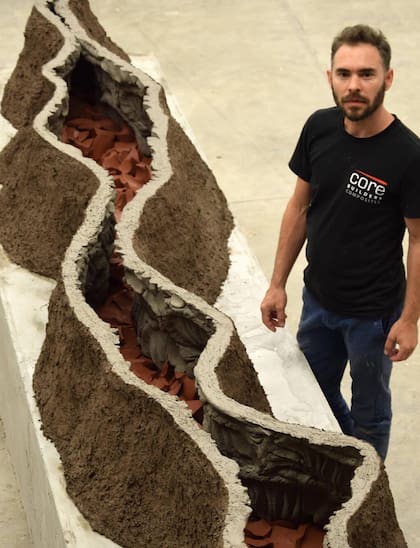 "Húmedo" le abrió las puerta de Proa, en Buenos Aires.