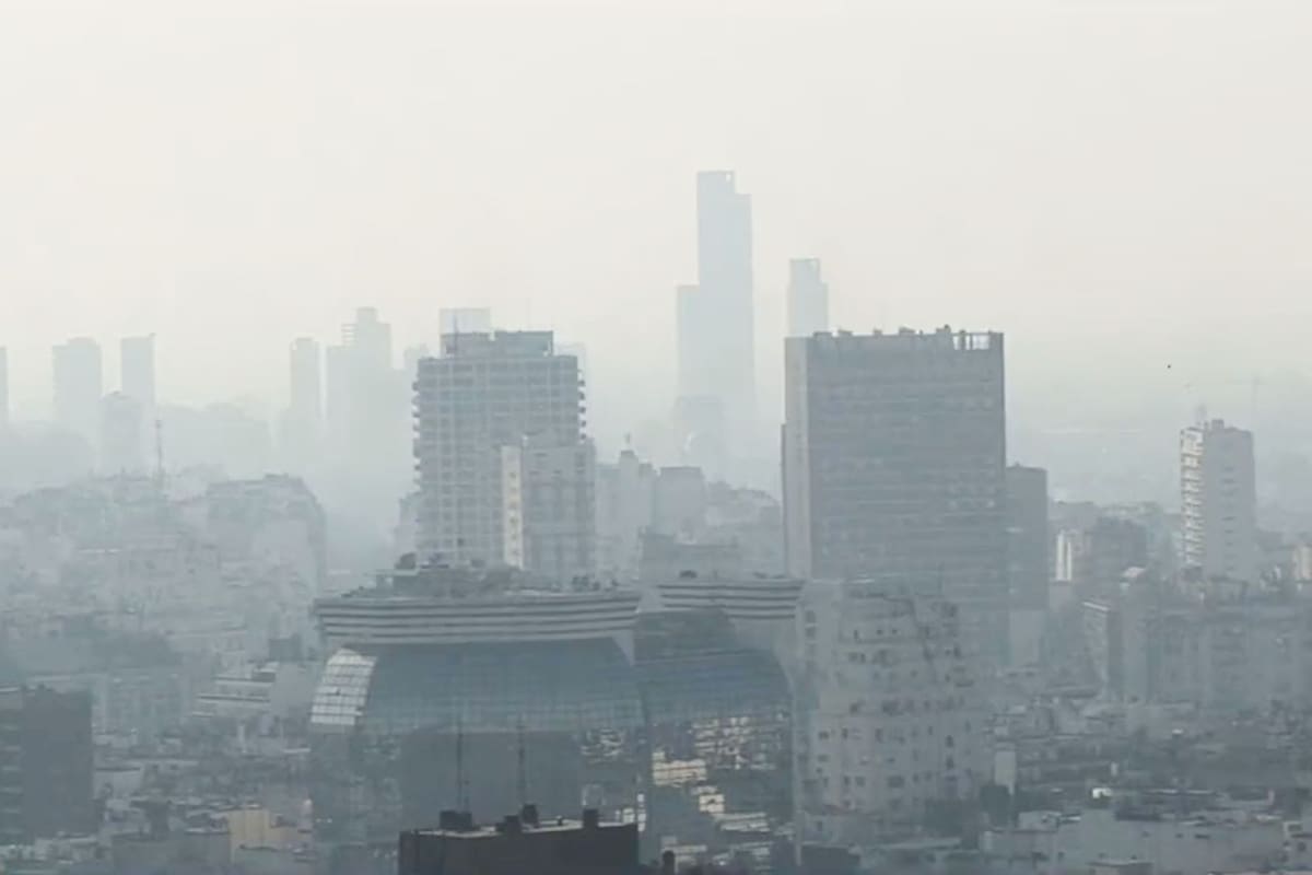 Humo en la ciudad de Buenos Aires