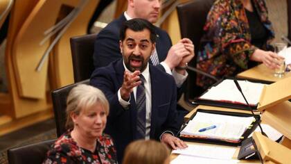 Humza Yousaf, primer ministro escocés, aseguró que la nueva ley no obstaculiza el derecho a la libertad de expresión.