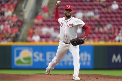 Hunter Greene apunta a 200 ponches y un ERA menor a 3.00 en 2025