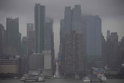 Una vista de Nueva York cuando se acerca la tormenta tropical Henri