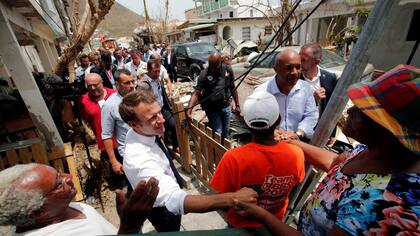 Huracán Irma: Macron y el Rey de Holanda fueron a Saint Martin para brindar apoyo tras la destrucción