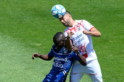 Grimi le gana en el juego aéreo a Carbonero; Huracán le ganó bien a Gimnasia