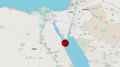 Hurghada es una ciudad portuaria estratégica en el mar Rojo, que alberga una gran cantidad de embarcaciones turísticas y operadores marítimos