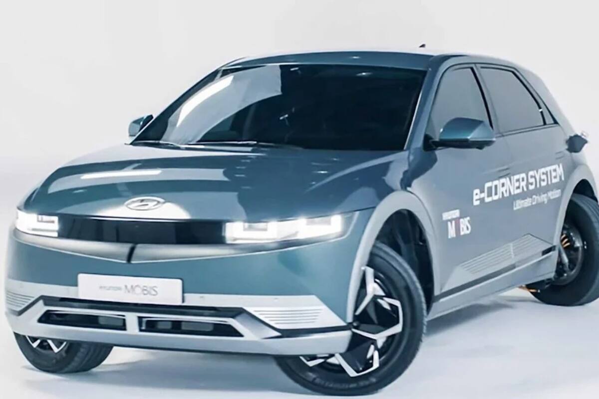 Hyundai presentó un auto que maneja en diagonal y de costado