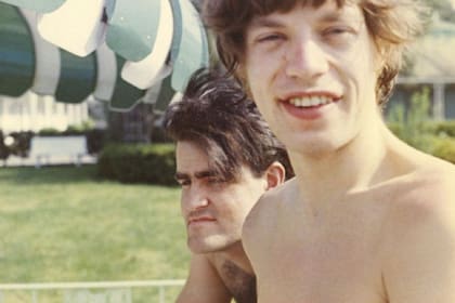 Ian "Stu" Stewart fue uno de los miembros originales de la banda liderada por Mick Jagger, pero fue desplazado de la manera más cruel por no dar con el "physique du role" que buscaba el manager del grupo