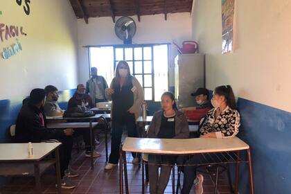 Iara en la Escuela Nro 18 de Campana, participando del Programa Lazos de la Asociación Conciencia