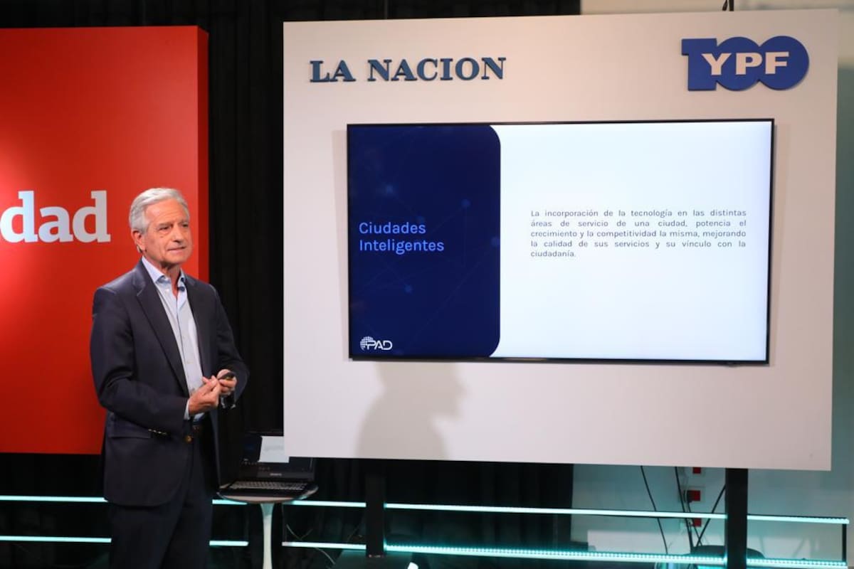 Ibarra durante la presentación que realizó en el Summit de Movilidad de LA NACION