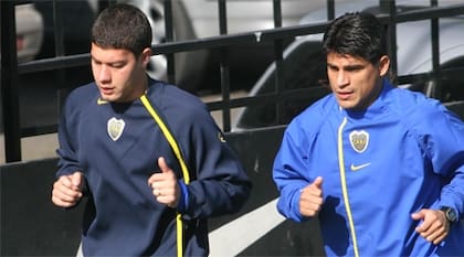Arruabarrena respaldó tanto a Sebastián Battaglia como a su sucesor, Hugo Ibarra, frente a las críticas por su inexperiencia al momento de asumir como directores técnicos de Boca