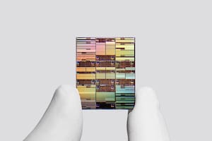 Presentan el primer chip con elementos de menos de 1 nanómetro de la industria
