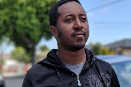 Ibrahim Diallo fue despedido sin ninguna explicación, hasta que descubrió el misterio