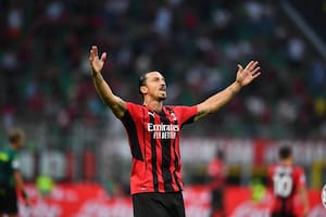 Ibrahimovic grita su tanto. El sueco regresó tras cuatro meses de inactividad por lesión, anotó un gol y se convirtió en el extranjero más veterano en anotar un gol en la historia del Calcio