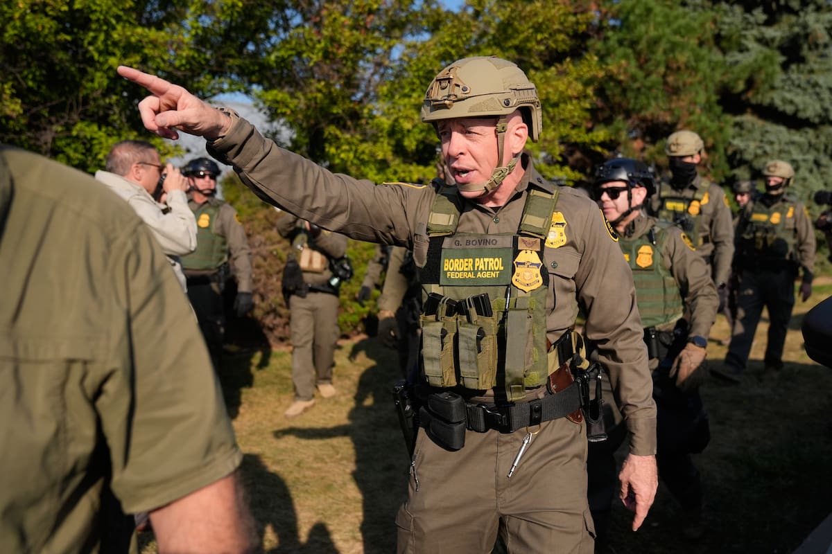 ICE y la Patrulla Fronteriza tienen algunas diferencias en la operación de sus agentes