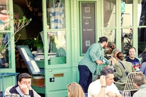 Se fue de la Argentina con apenas 10.000 euros y hoy tiene cuatro restaurantes en Francia