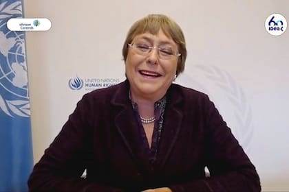 IDEA. El muro virtual: los empresarios vieron en Bachelet a una líder ejemplar