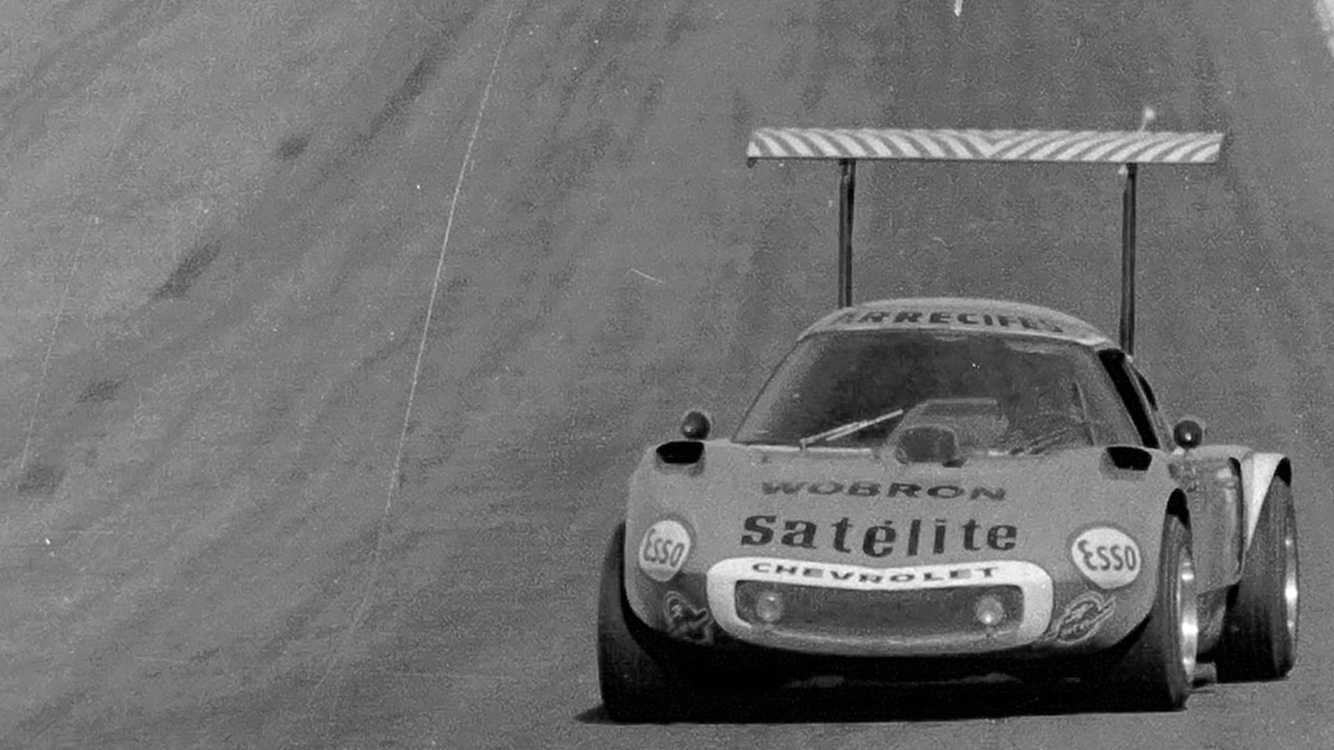 Ídolo del TC.La Liebre III-Chevrolet de Carlos Pairetti en 1969 representando con orgullo a Arrecifes en el Autódromo de Buenos Aires