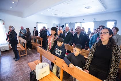 Misa en la iglesia de Los Polvorines