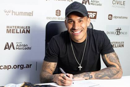 Ignacio Arce tiene 31 años.