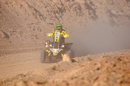 Ignacio Casale se mantiene líder en quads