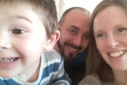 Actualmente Ignacio es dueño de una franquicia de viajes en Pilar. Tracy trabaja en una escuela privada en Del Viso y Nico habla inglés con fluidez. Además, le encantan los planetas.