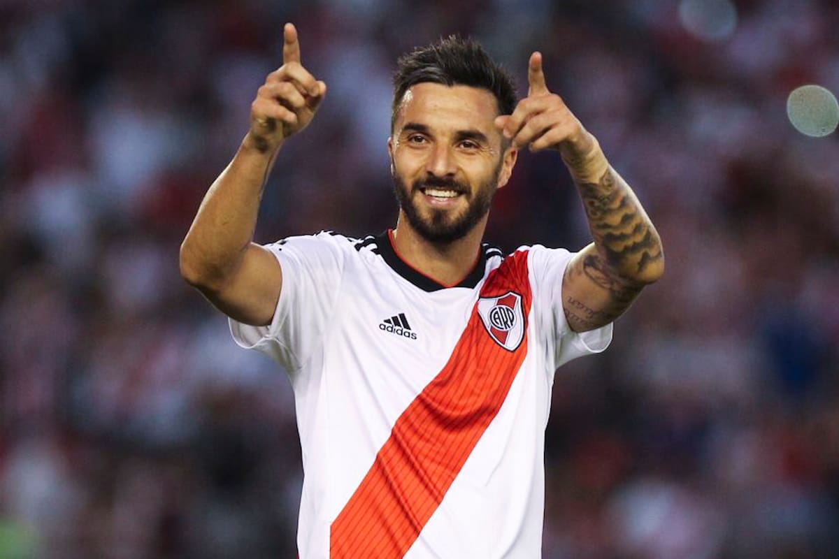 Ignacio Scocco, de penal, convirtió el segundo para River