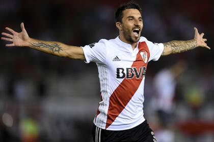 Ignacio Scocco volvió a ser la figura en el Monumental