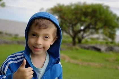 Ignacio Tadeo Mavian tiene siete años y padece DIPG, un cáncer en el tronco encefálico que le compromete las funciones básicas, pero que además no tiene cura en el país.